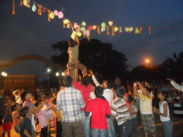 3rd image description