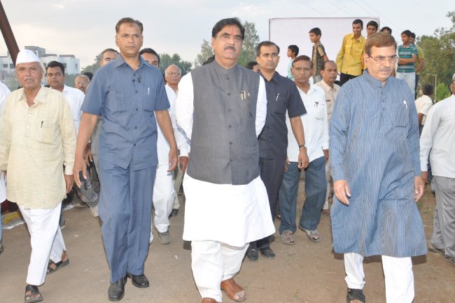 आपला परिसराचा विकास हे इथल्या प्रत्येक कार्यकर्त्याच्या कष्टाचं प्रतिक आहे हे कुणा एकट्याच श्रेय नाही जिथ मानस यायला 	घाबरायची तिथे सुरेख नगरे उभी राहिलेली आहेत. 